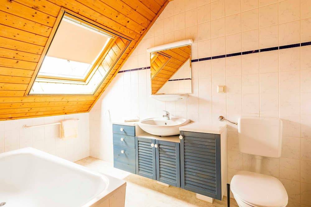 Ganze Wohnung, Doppelhaushälfte Storch, 6 Personen, 80 qm, Gs, Kamin (13) - Feriendorf in Rechlin, Müritz
