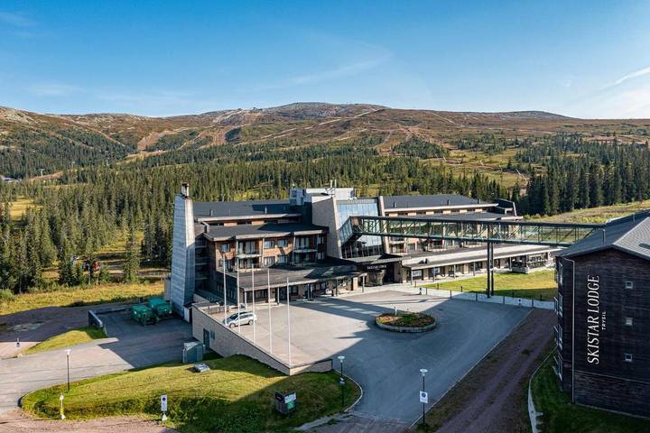 Hotell för 2 Personer, med bubbelpool samt terass och bastu och pool i Trysil