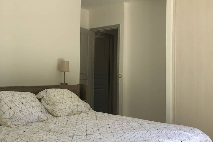 Air-conditioned detached villa with secure/heated swimming pool and large garden in Puget-sur-Argens, Mittelmeerküste (Frankreich)