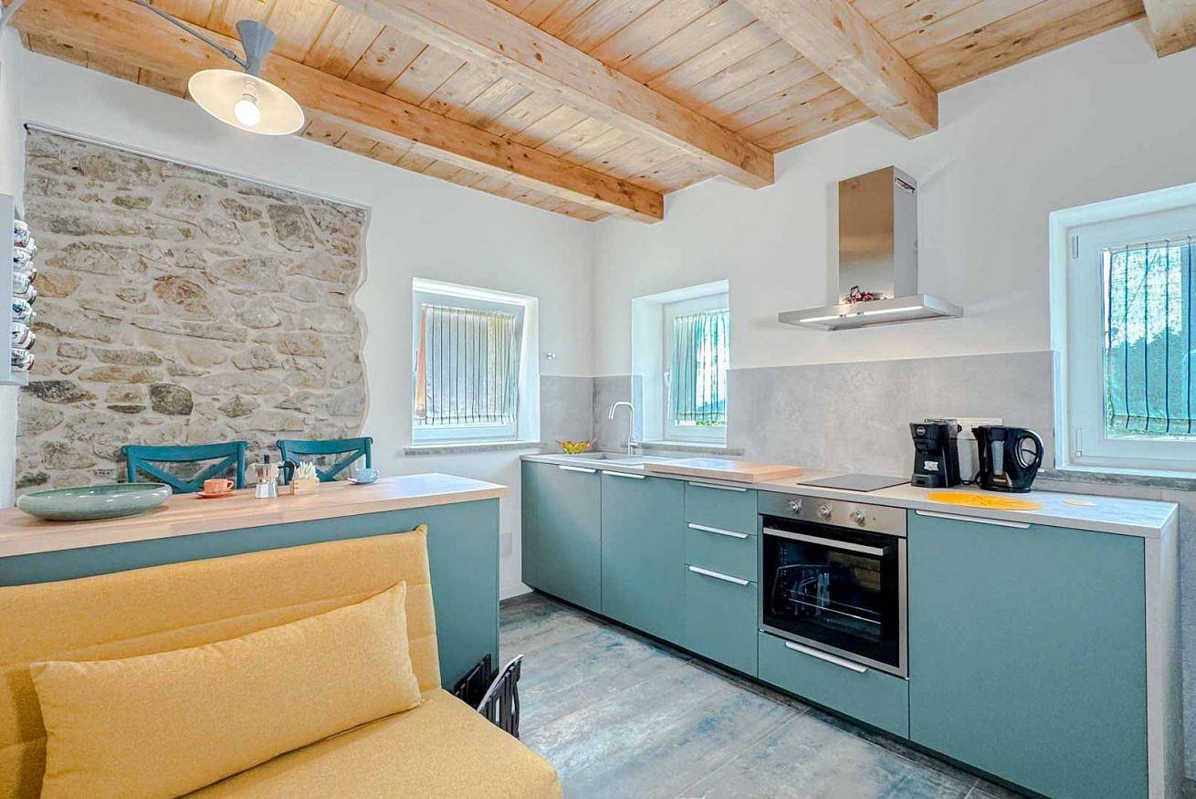 Entire apartment, Il Borgo del Silenzio - Vivo per Lei in Pianazza, La Spezia