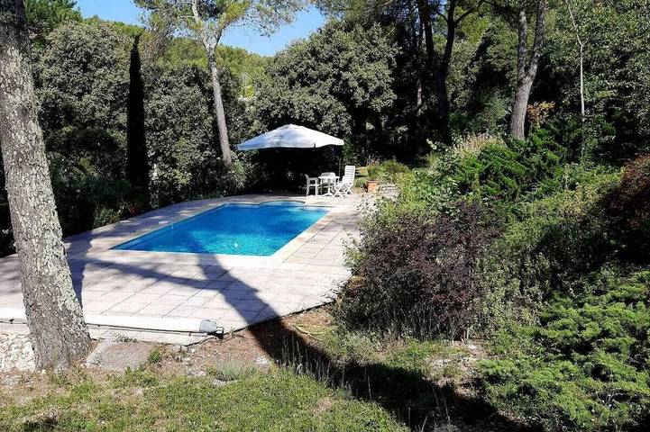 Location de vacances pour 7 personnes, avec Balcon et Jardin à Saint-Clément-de-Rivière