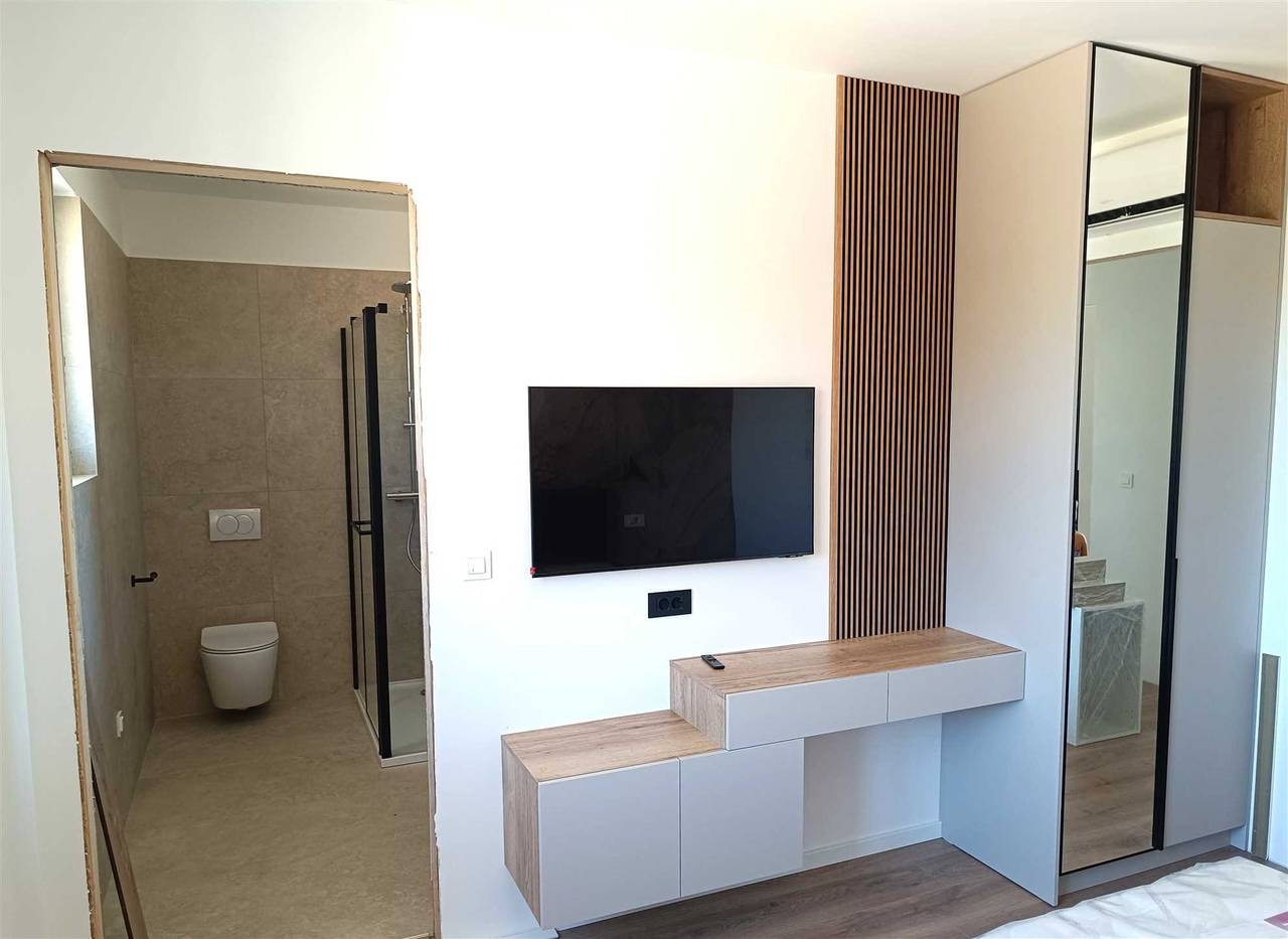 Villa Manuela mit privatem Pool in Strandnähe in Malinska-Dubašnica, Krk