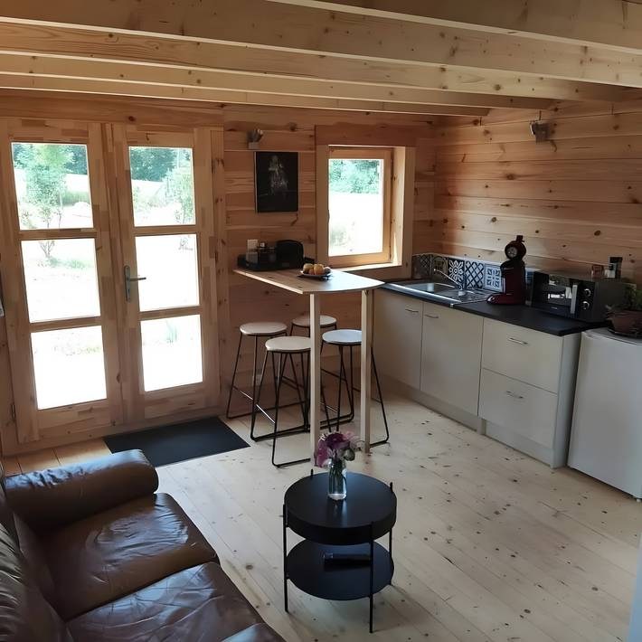 Chambre d'hôte 'Au Chant Des Oiseaux - Rouge Gorge -' en Varen, pizza al horno y Wi-Fi in Varen, Tarn y Garona