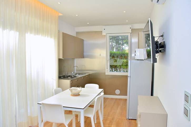 Ferienwohnung für 3 Personen, mit Ausblick und Garten in Bibione - 2