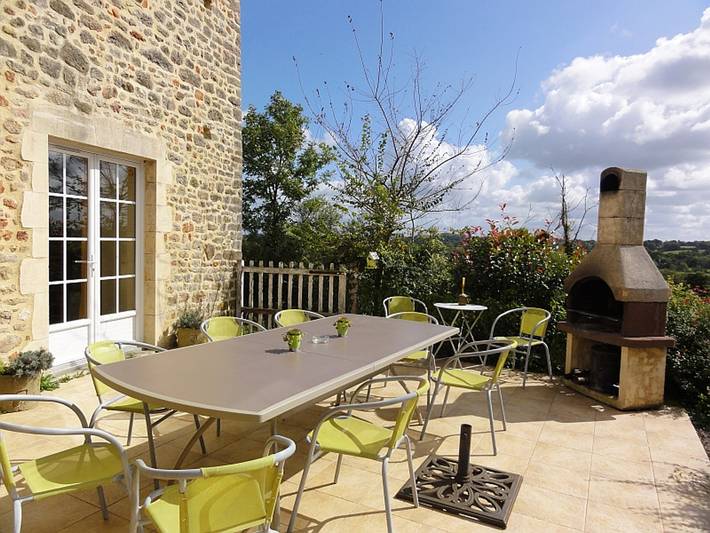 Gîte pour 10 personnes, avec jardin