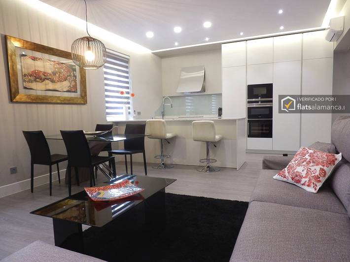 Apartamento entero, Apto Junquera in Centro de Salamanca, Salamanca