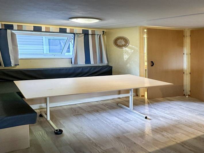Mobil home pour 3 personnes, avec piscine, animaux acceptés à Monplaisant - 3