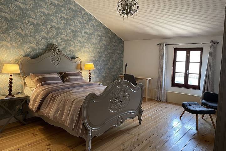 Location de vacances pour 10 personnes, avec terrasse et jardin à Chaunay - 3