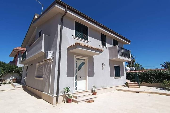 Villa per 6 persone, con balcone e giardino, con animali domestici a Marzamemi