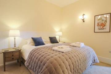 Cottage for 14 People in Ludlow (Shropshire), Shropshire, Photo 2