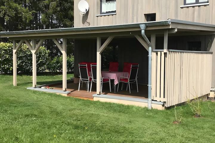 Ferienhaus für 6 Personen, mit Garten und Sauna