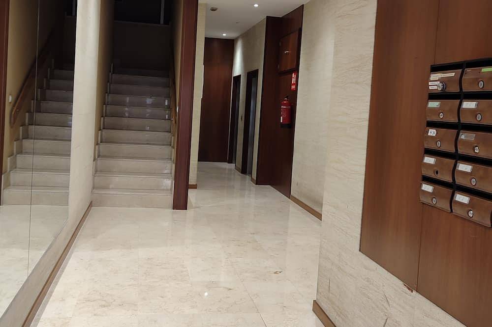 Apartamento entero, Disfruta de una estancia cómoda y acogedora  en pleno centro de O Porriño in Porriño, Provincia de Pontevedra