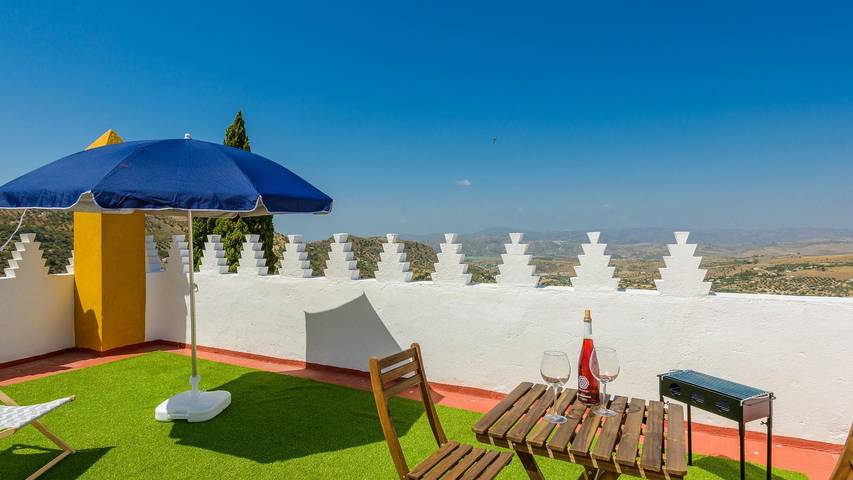 Casa rural para 2 personas, con balcón/terraza en Alcaucín - 2