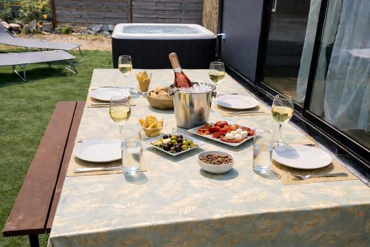 Camping pour 4 personnes, avec jacuzzi et jardin à La Crau - 3