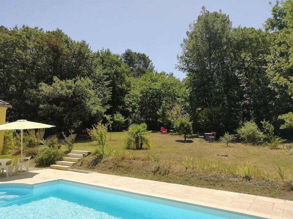 Gite la Villa des Pins en Drôme provençale in Le Poët-Laval, Région de nyons