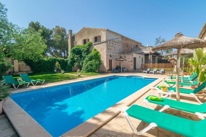 Villa pour 10 personnes, avec Terrasse dans Campos