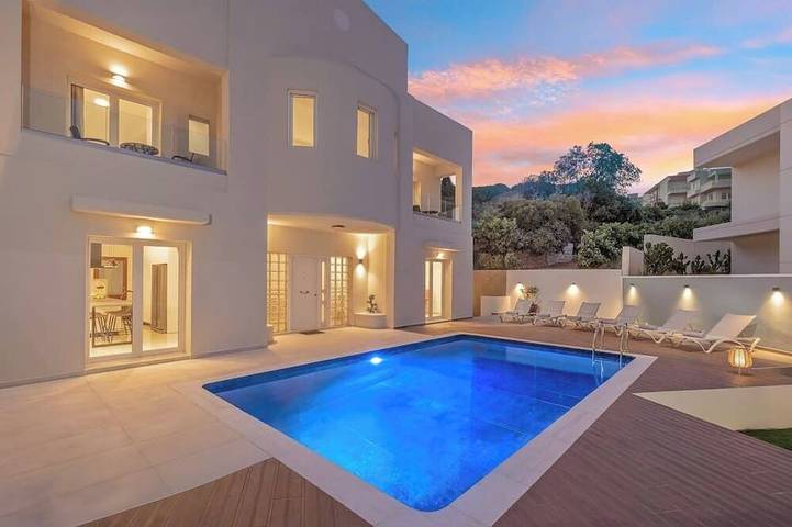 Villa für 12 Personen, mit Garten - 1