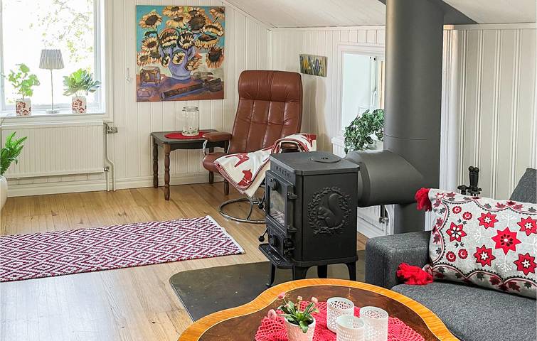 Ferienhaus für 4 Personen, mit Terrasse und Garten in Västervik