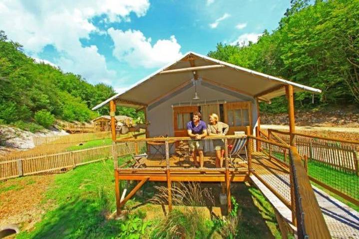 Gîte pour 4 personnes, avec bassin pour enfant à Saint-Amand-de-Coly - 3