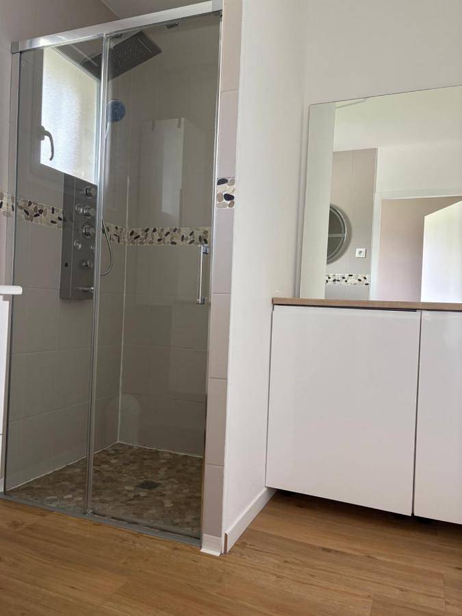 Gîte pour 2 personnes, avec piscine et terrasse à Saint-Vincent-de-Tyrosse - 3