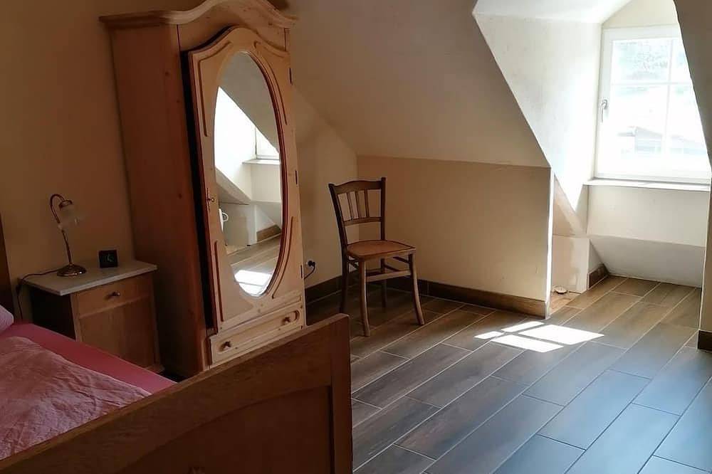 Apartamento entero, Vacation apartment Tebeck's Maisonette - Ferienwohnungen Bistro Tebecks in Wadern, Saar-Nahe-Bergland