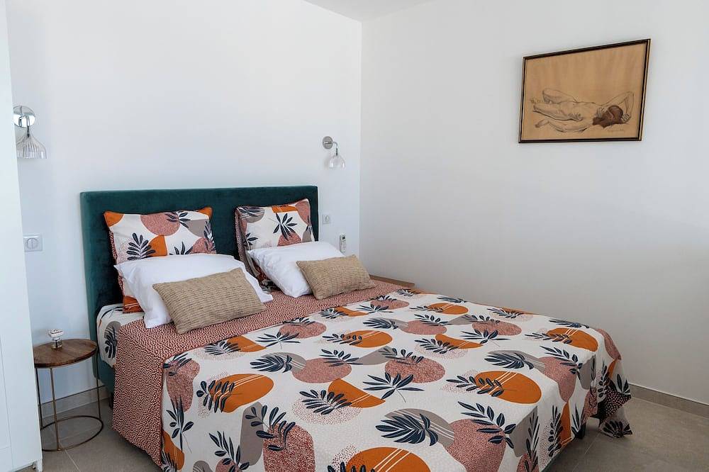 Appartement entier, Studio Independant Entierement Neuf Avec Jardin Dans Marine in Marine de Davia, Corbara