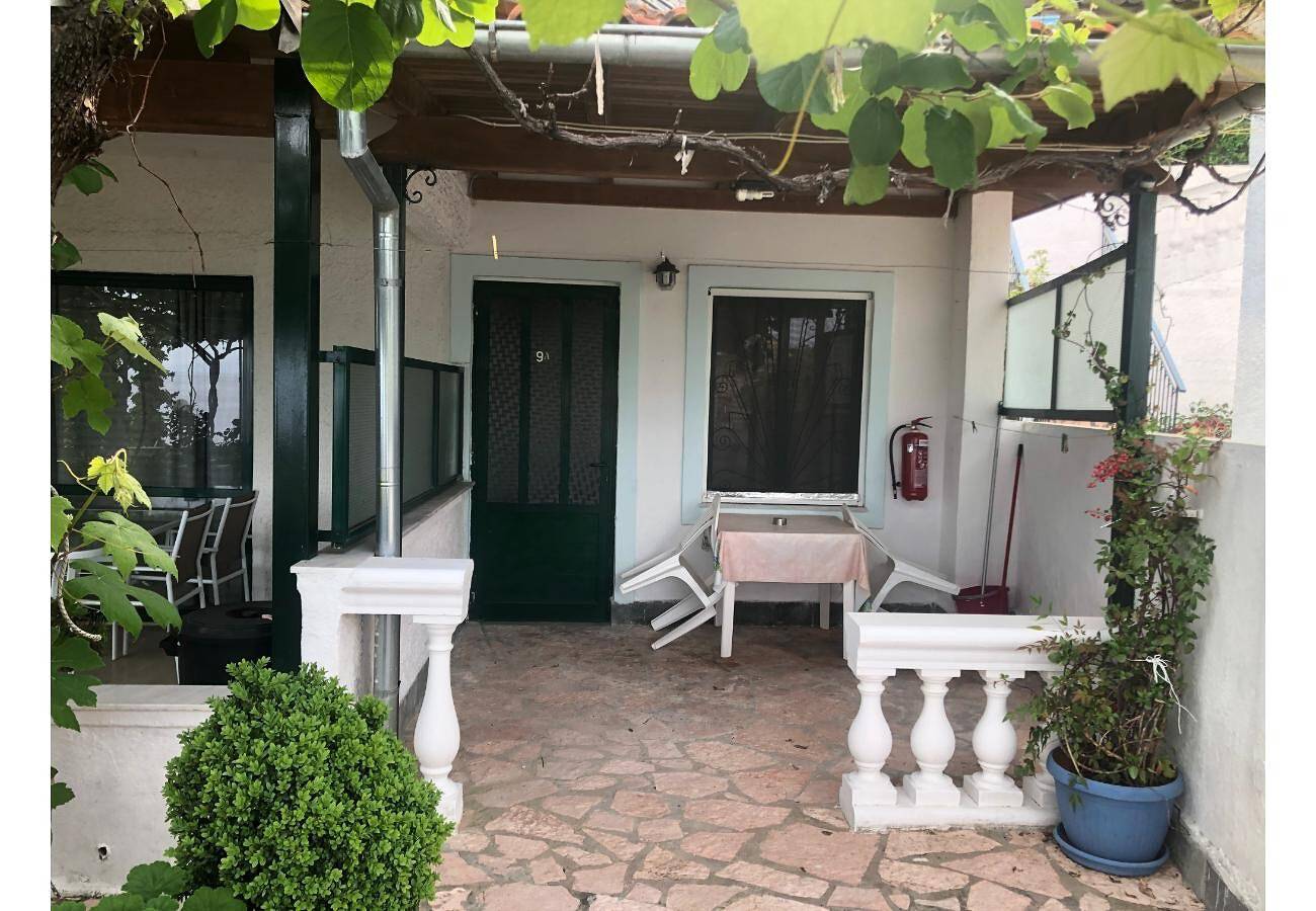 Cały apartament, Apartament wakacyjny dla 1 osób z ogród in Achilleio, Korfu