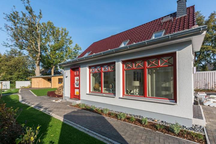 Ferienhaus für 8 Personen, mit Garten und Terrasse sowie Sauna, mit Haustier in Zingst