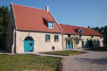 Gîte pour 5 personnes, avec jardin à Quaëdypre