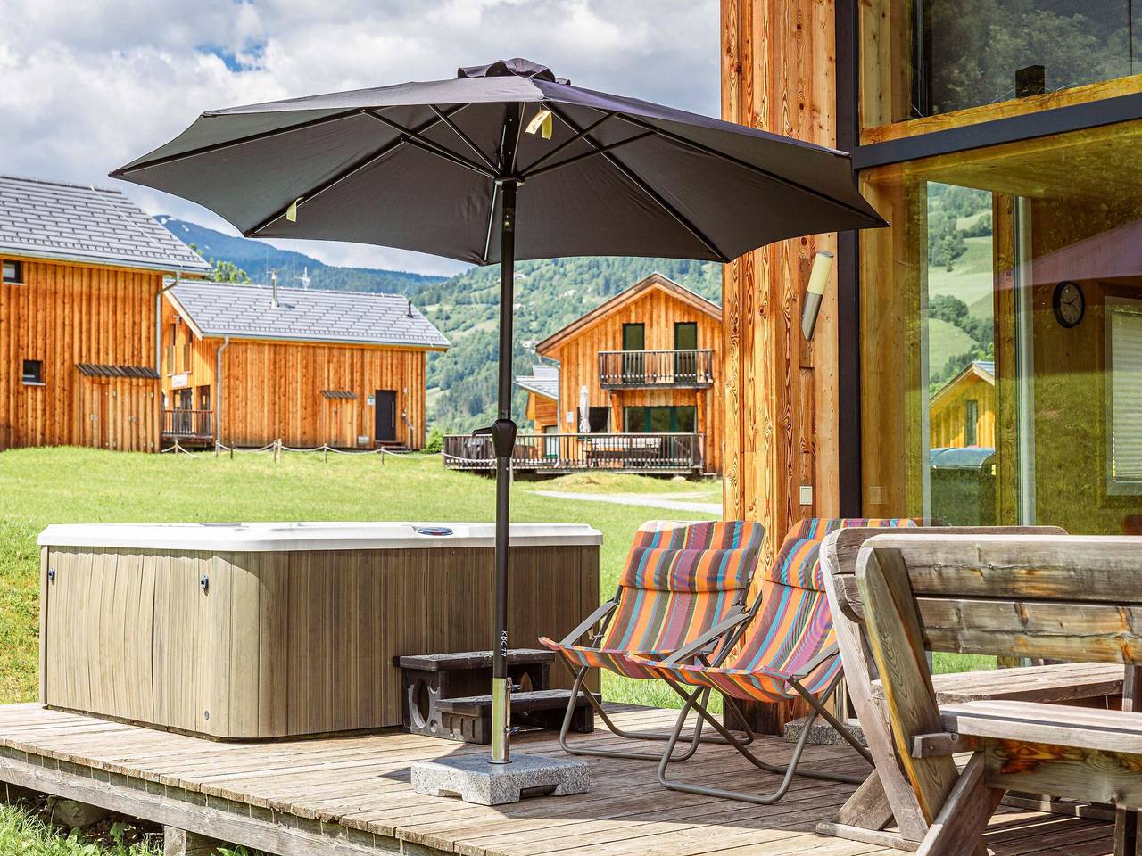 Ansprechendes Chalet mit Infrarotsauna und Außenjacuzzi in St. Georgen ob Murau, Sankt Georgen am Kreischberg