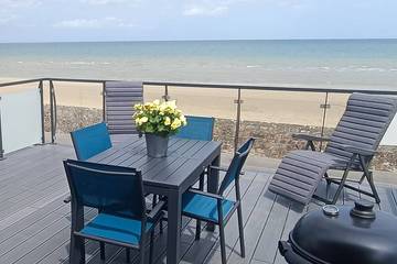 Gîte pour 3 personnes, avec sauna et terrasse à Saint-Marcouf