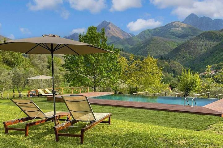 Villa für 13 Personen, mit Garten und Whirlpool sowie Terrasse, mit Haustier - 1
