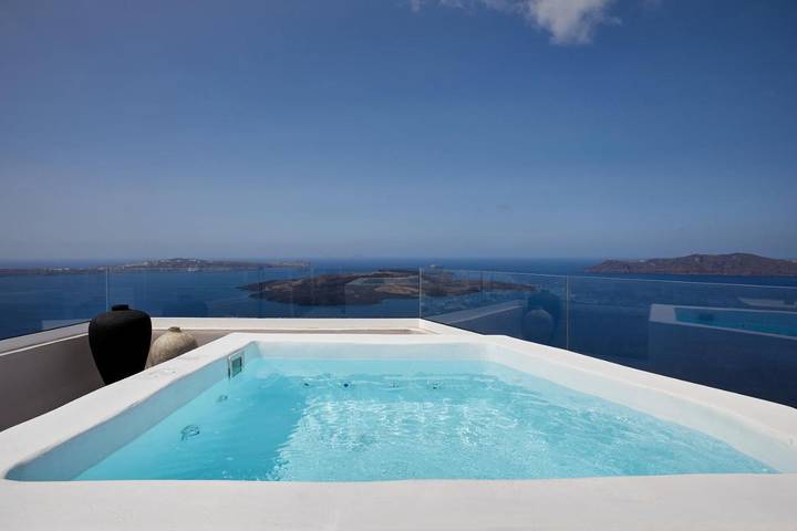 Maison d’hôte pour 2 personnes, avec balcon et jacuzzi à Thera - 3