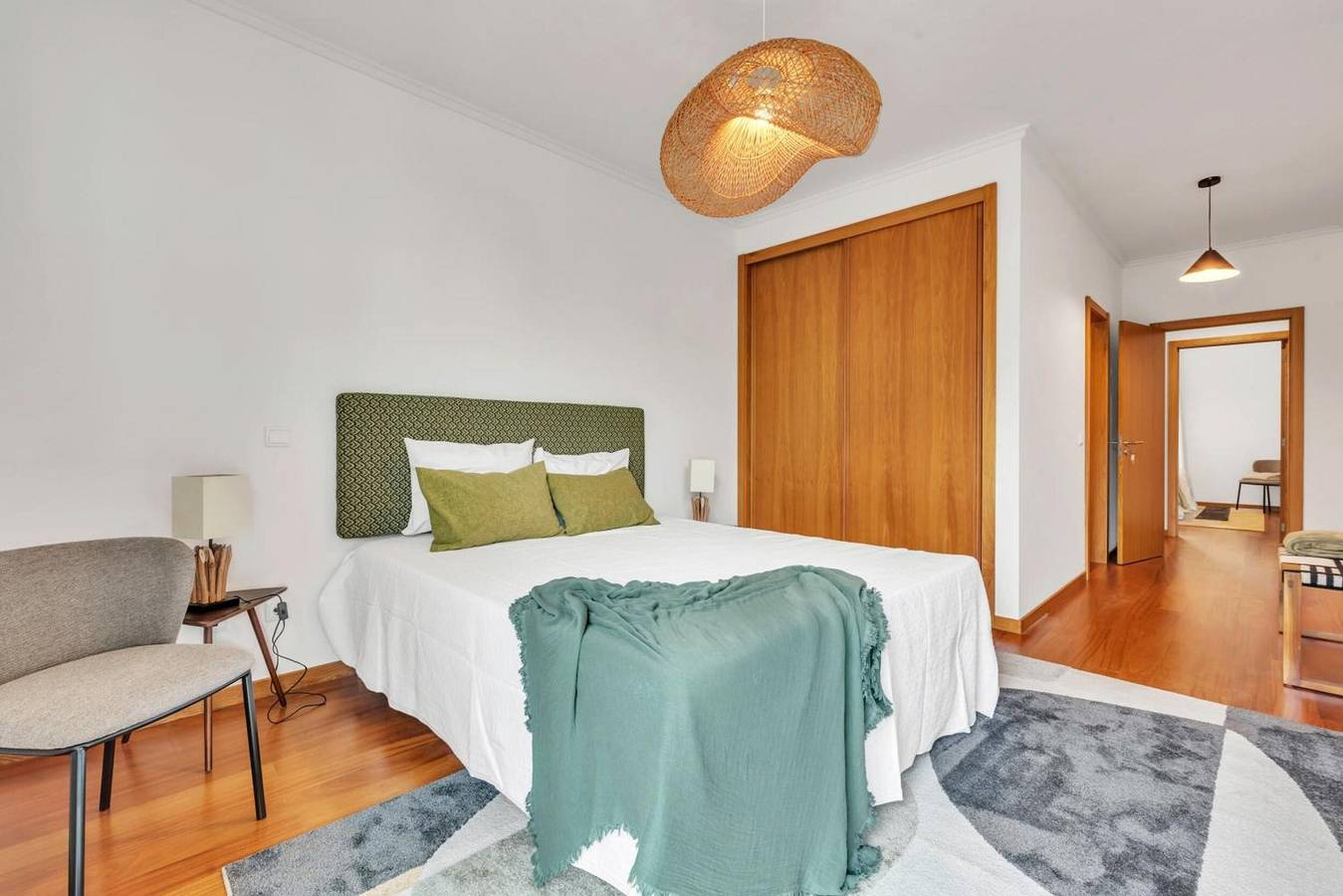 Hel lägenhet, Relax Stay - Modern 2-Bedroom Apartment in Funchal in São Martinho, Madeira