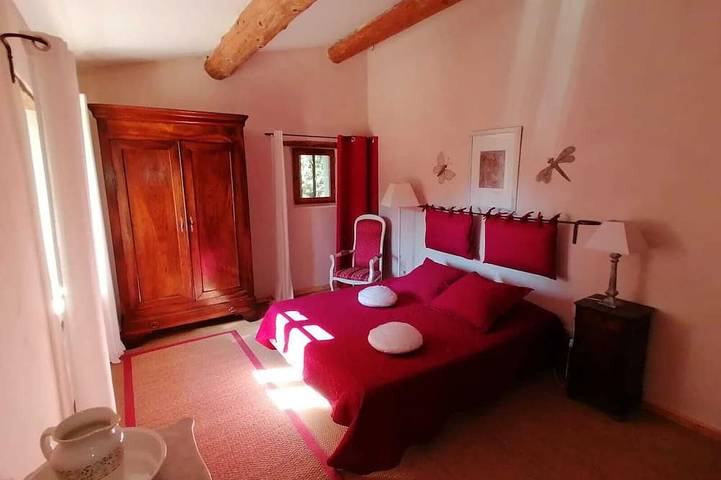 Location de vacances pour 4 personnes, avec jardin à Ménerbes - 2