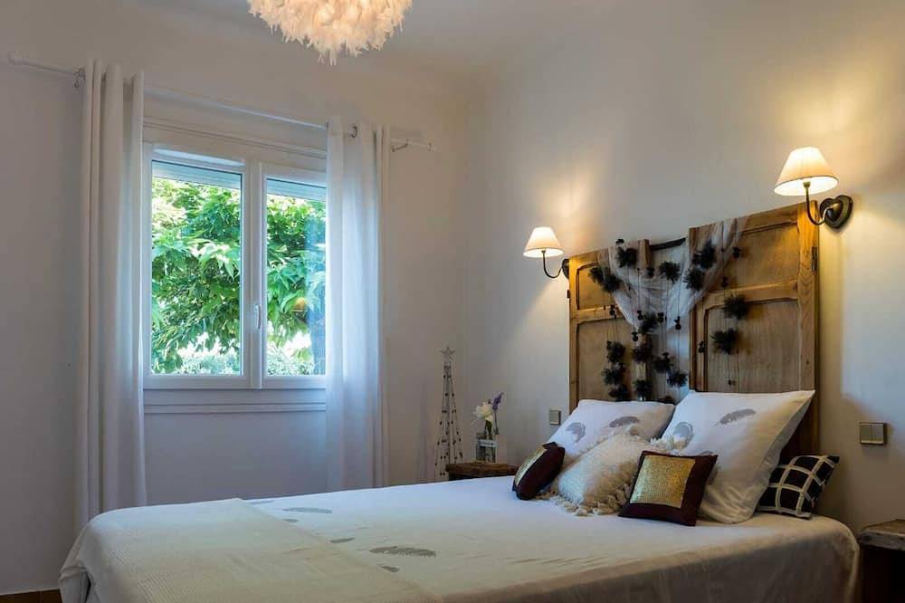 Cosy house with pool 10 minutes from the sea and 30 minutes from Spain in Rivesaltes, Perpignan und Umgebung