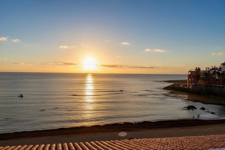 Chalet para 12 personas, con piscina además de balcón y vistas - 1