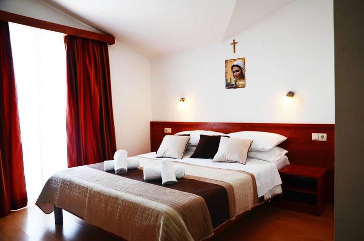 Hôtel pour 3 personnes, avec terrasse et jardin dans Međugorje - 3