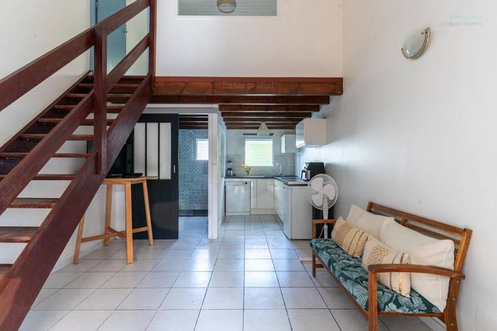 Location de vacances pour 3 personnes, avec jardin ainsi que vue et piscine dans Bellefontaine (Martinique) - 3