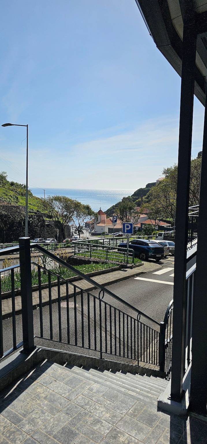 Appartement entier, Charmant appartement d'une chambre avec vue sur l'océan à Calheta in Calheta, Île de Madère