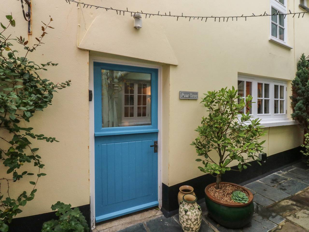 Pear Tree Cottage in Appledore, Devon