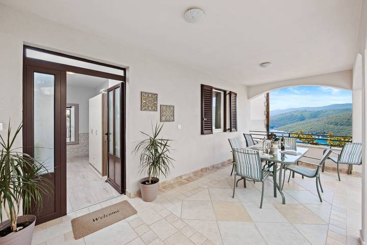 Ferienwohnung für 4 Personen, mit Garten in Rabac - 2