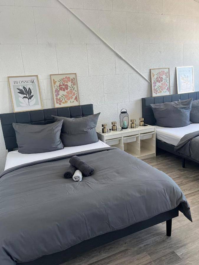 Villa für 22 Personen, mit Pool und Garten sowie Ausblick, mit Haustier in Baden-Württemberg