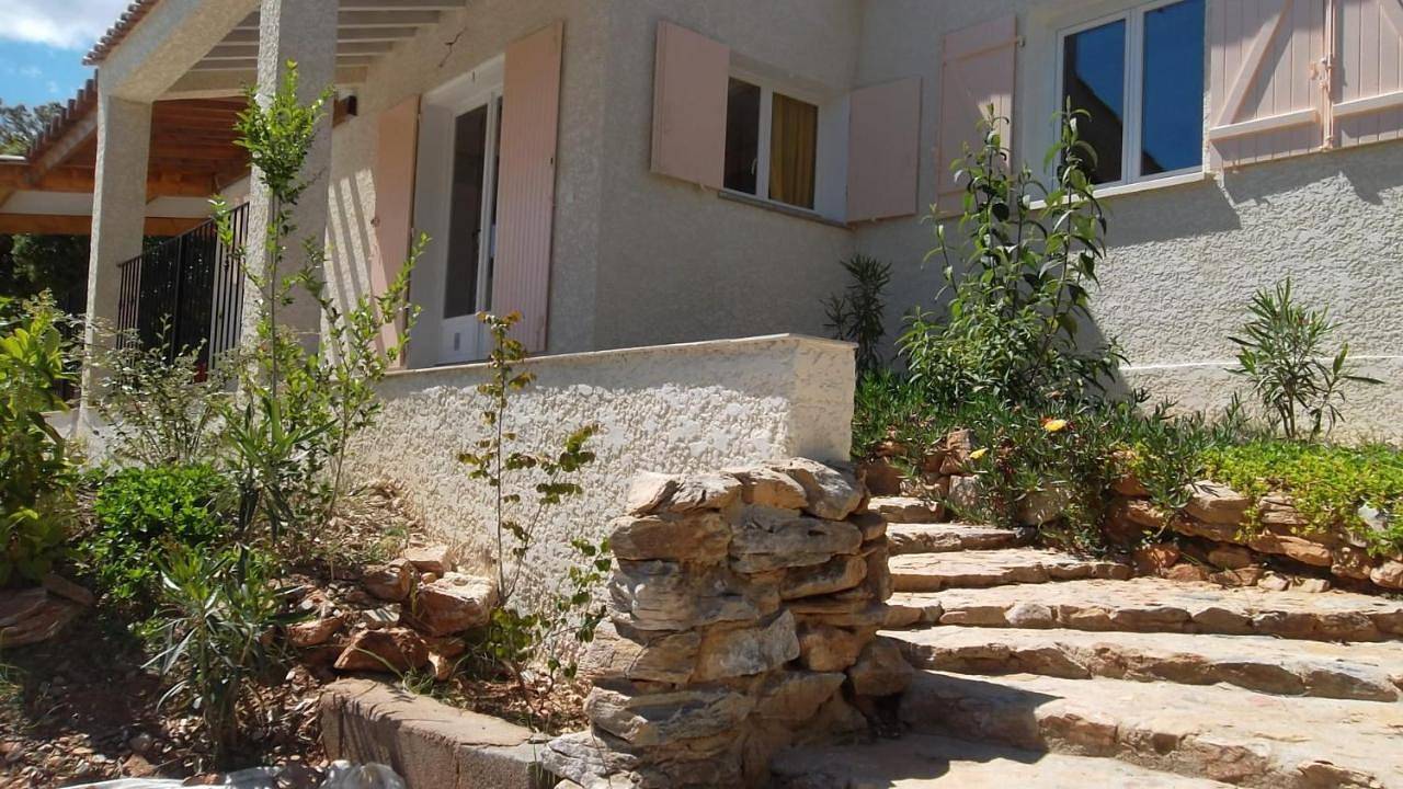 Villa Piscine-Spa vue grandiose. in Faugères, Région de Béziers