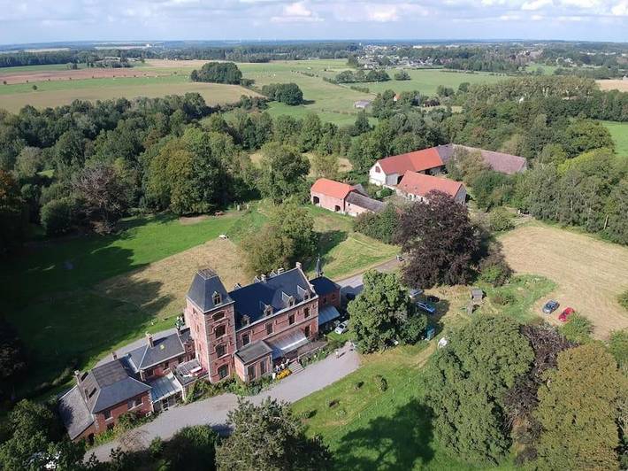 Ferienhaus für 14 Personen, mit Balkon und Terrasse sowie Garten und Pool in Ohey