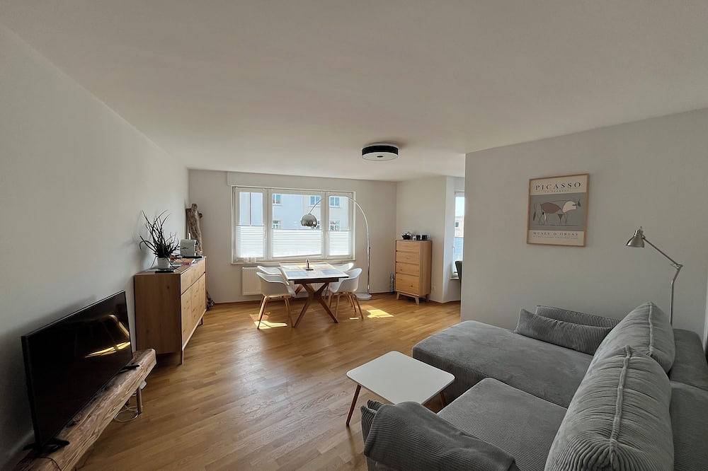 Appartement entier, Tout nouveau! Séjour de luxe avec vue sur la forteresse et Wifi in Würzburg, Région viticole de Franconie