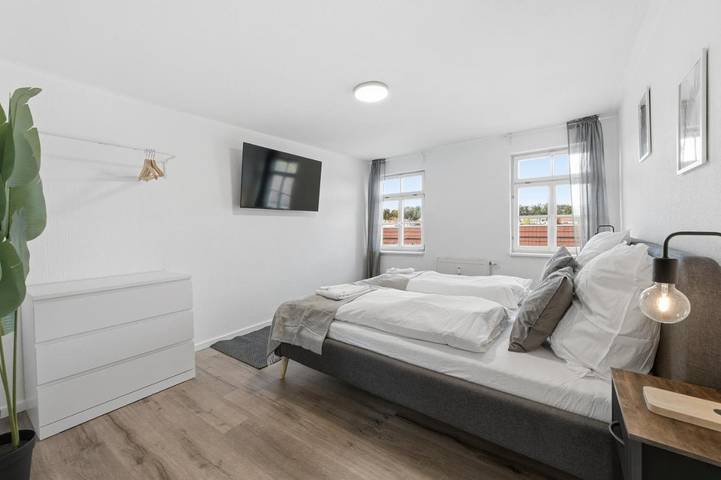 Ferienwohnung für 9 Personen, mit Balkon und Terrasse sowie Ausblick in Ludwigsburg - 3