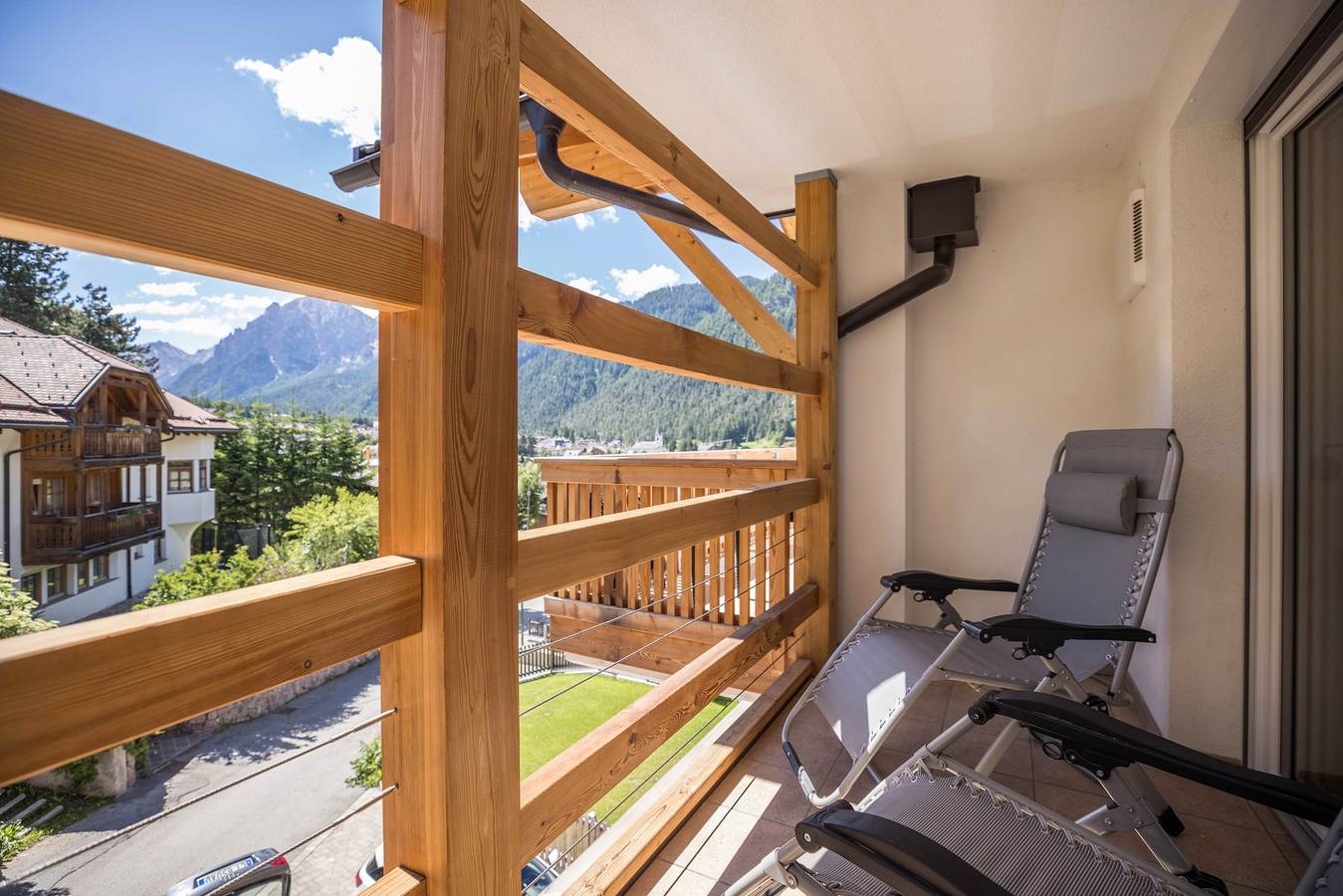 Ganze Wohnung, Ferienwohnung "Cinch Residenz Bun Sté" mit Bergblick, Sauna & Balkon in San Vigilio di Marebbe, Enneberg