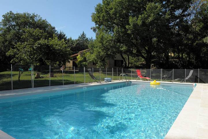 Villa pour 8 personnes, avec terrasse et jardin, animaux acceptés - 1