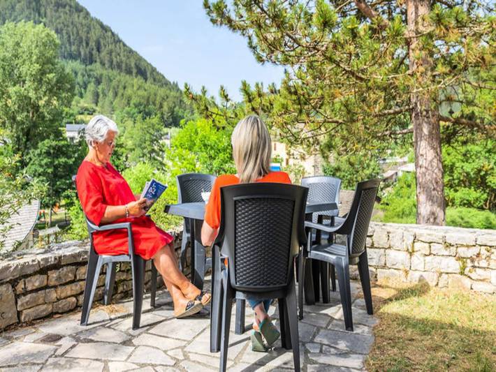 Gîte pour 4 personnes, avec terrasse et piscine à Chanac - 2